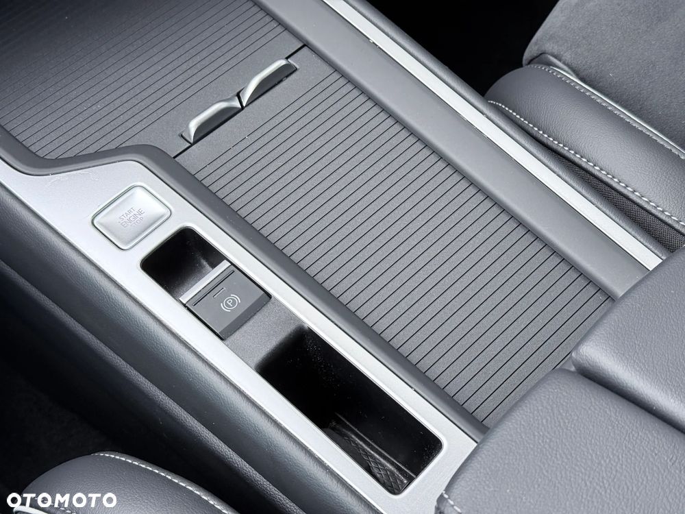Volkswagen Passat Variant 1.5 TSI ACT mHEV Business DSG - 25