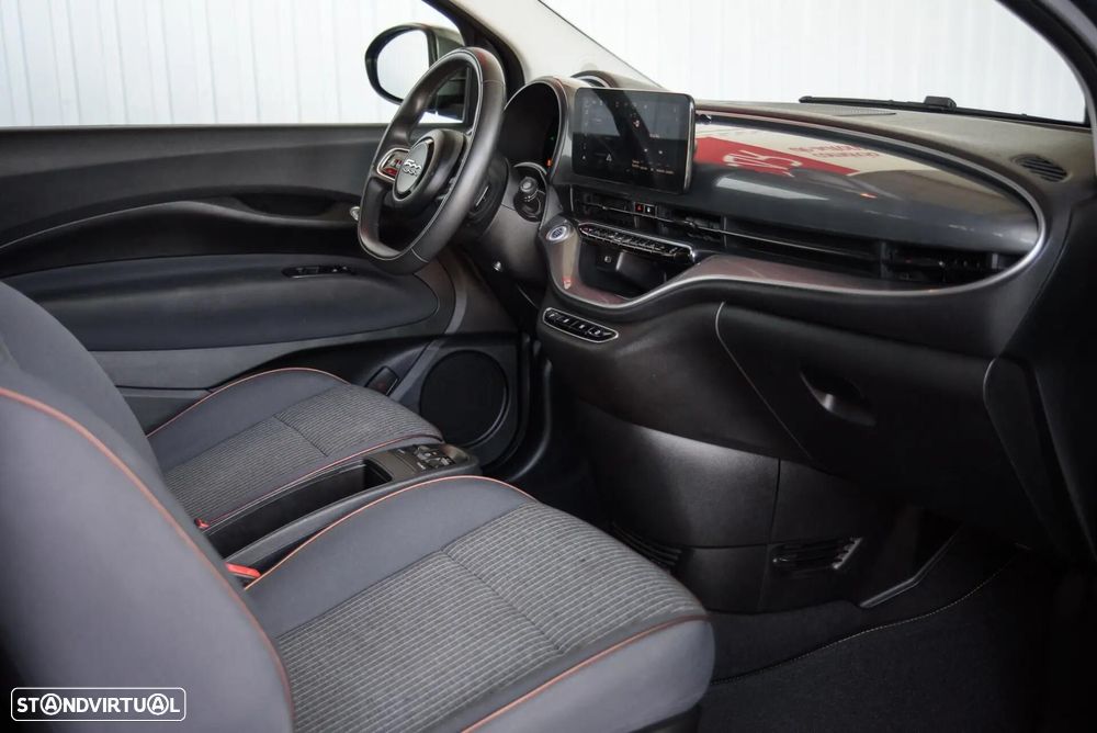 Fiat 500e 42 kWh Icon - 44