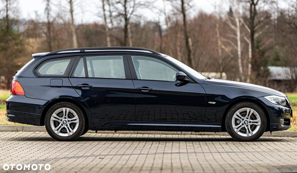 BMW Seria 3 318i - 19