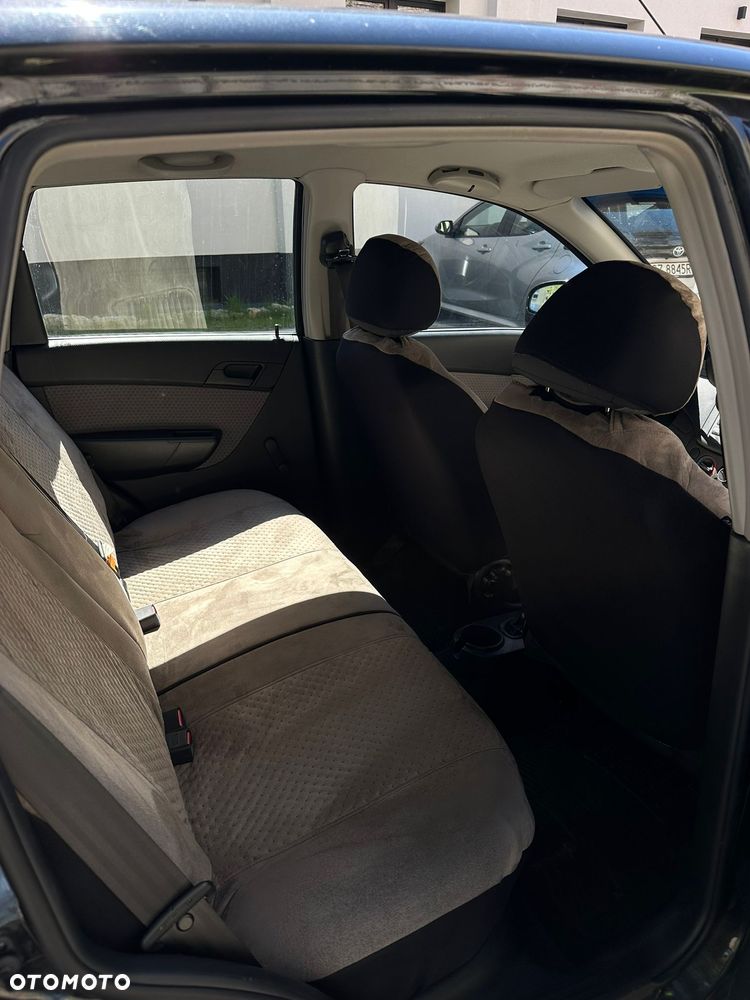 Chevrolet Aveo 1.2 S / Direct - 10