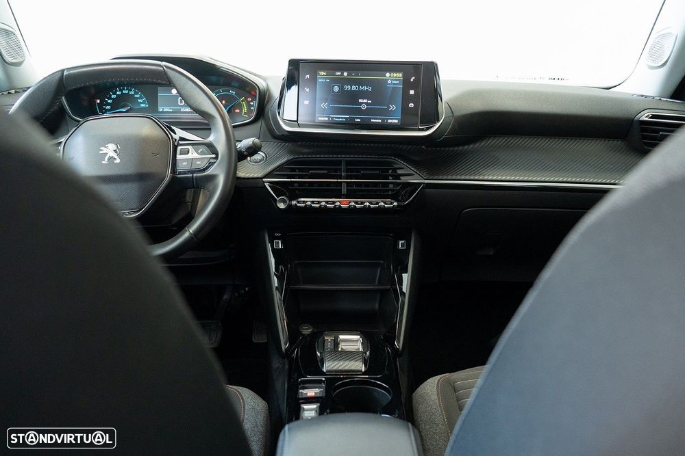 Peugeot e-2008 50 kWh Active - 31