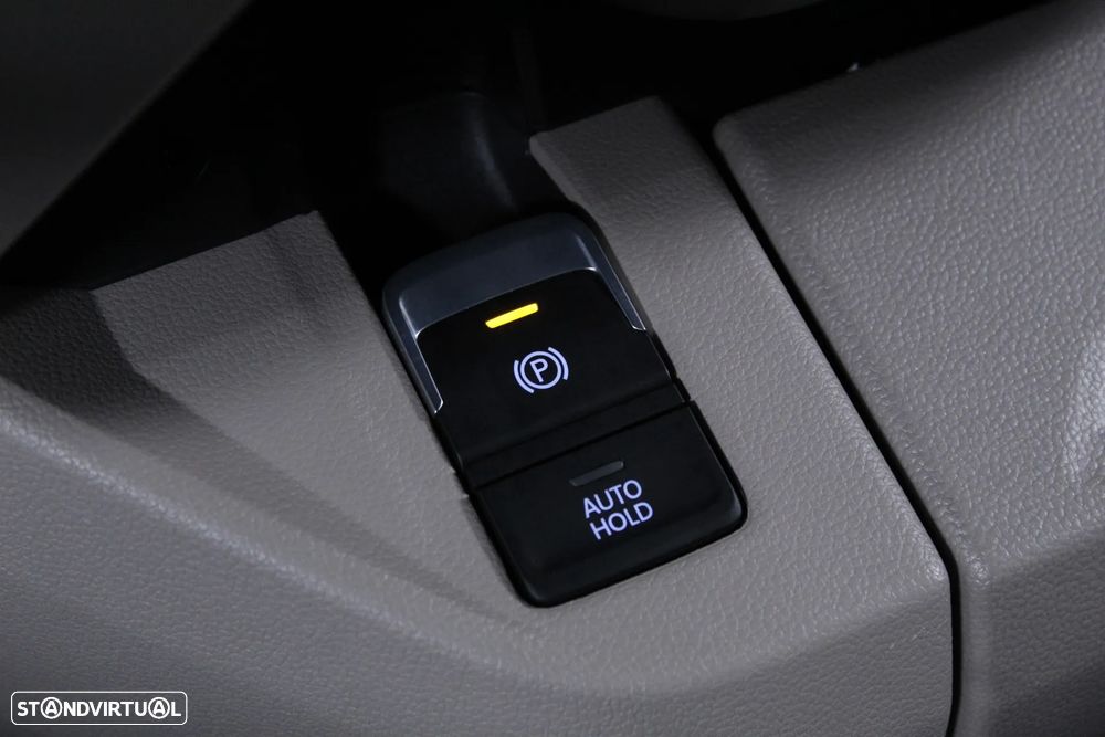 VW Multivan 2.0 TDI Life DSG - 31