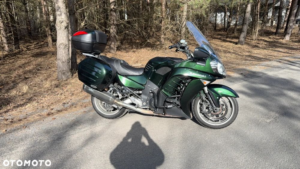 Kawasaki GTR - 5
