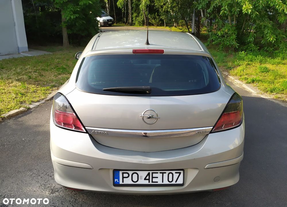 Opel Astra - 4