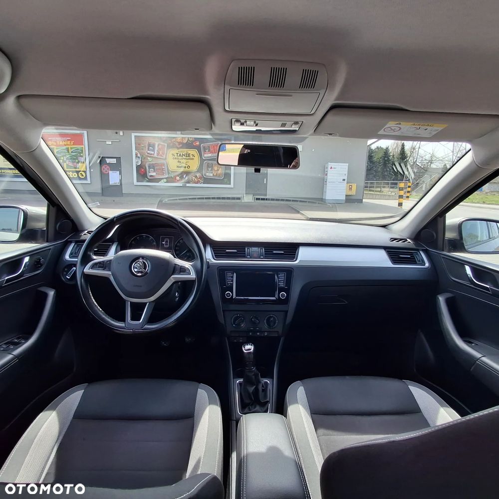 Skoda RAPID 1.2 TSI Ambition - 13