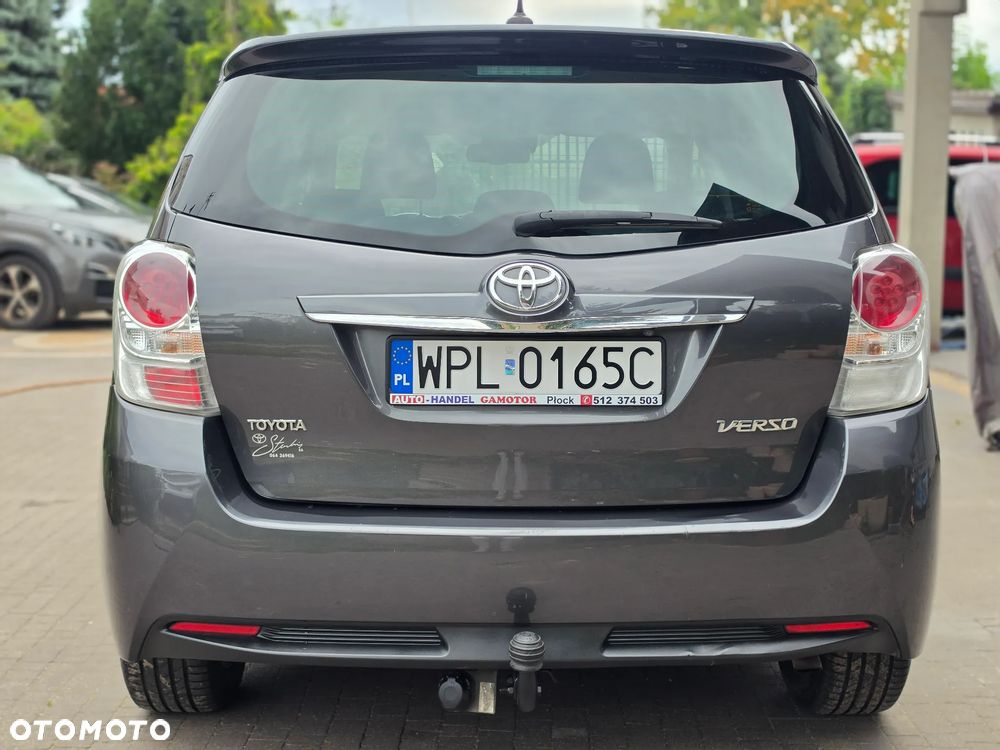 Toyota Verso - 11
