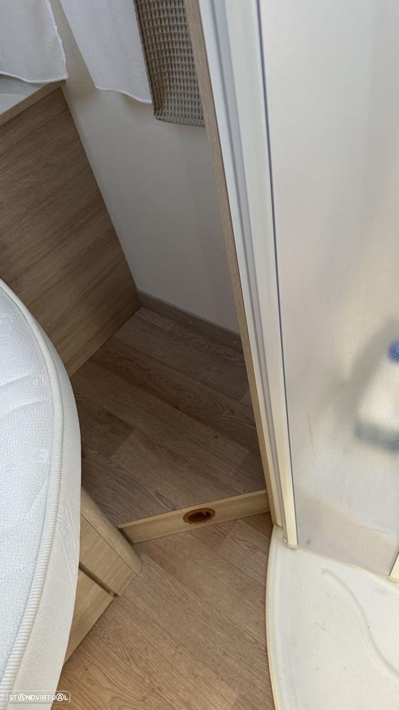 Rapido Serie 6F 680 FF C.central e basculante - 42