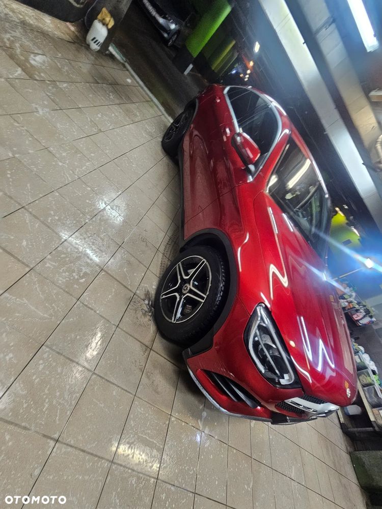 Mercedes-Benz GLC 200 - 18