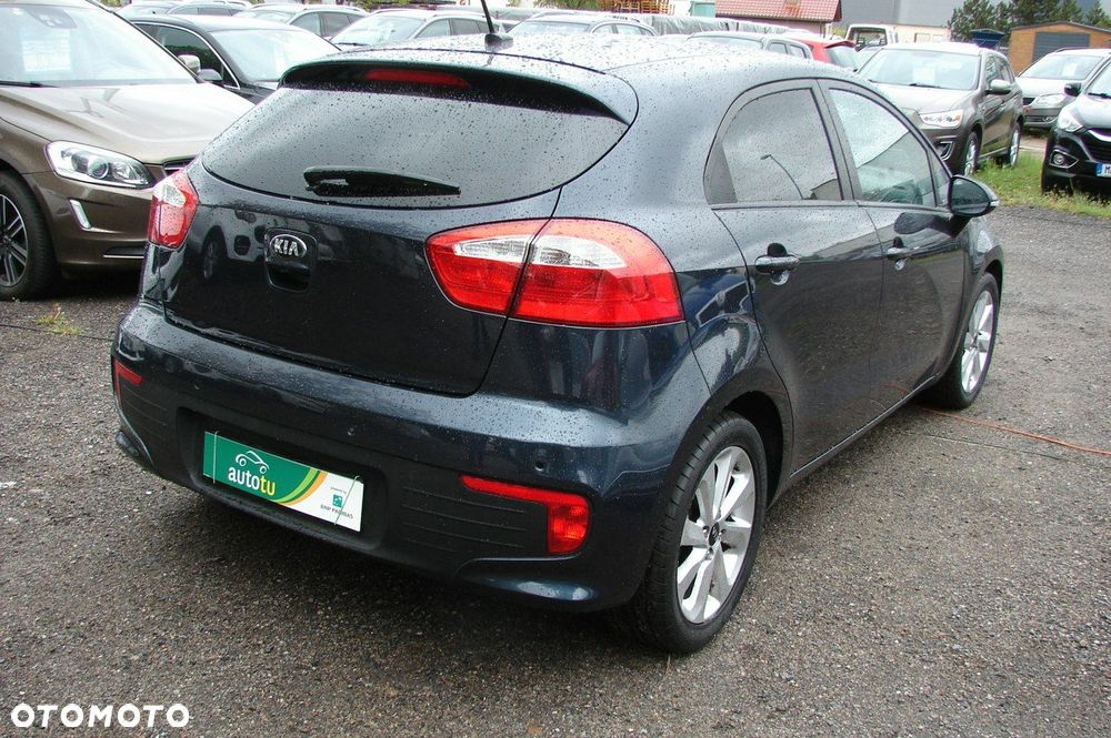 Kia Rio - 3