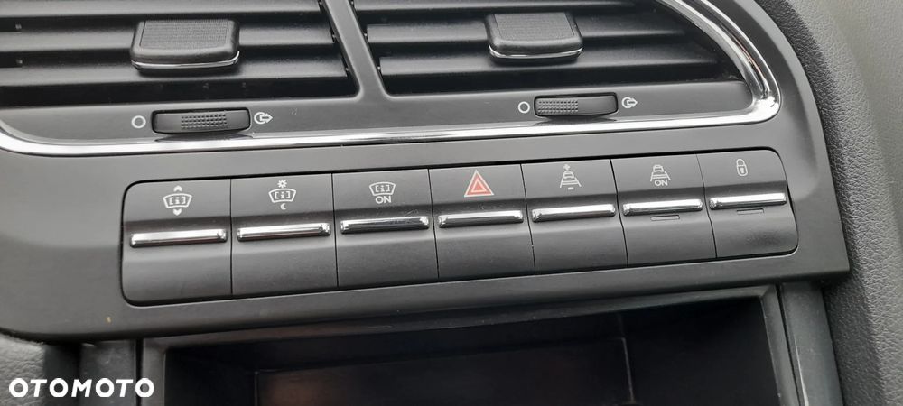 Peugeot 5008 HDI FAP 150 Premium - 14