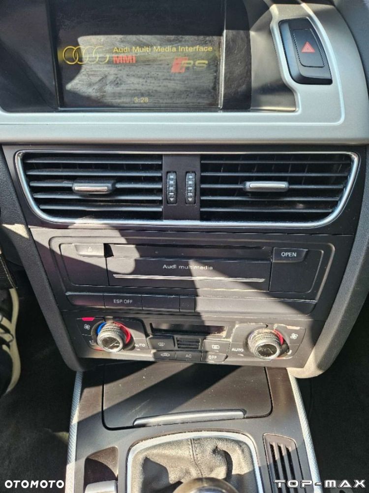 Audi A4 Allroad - 36