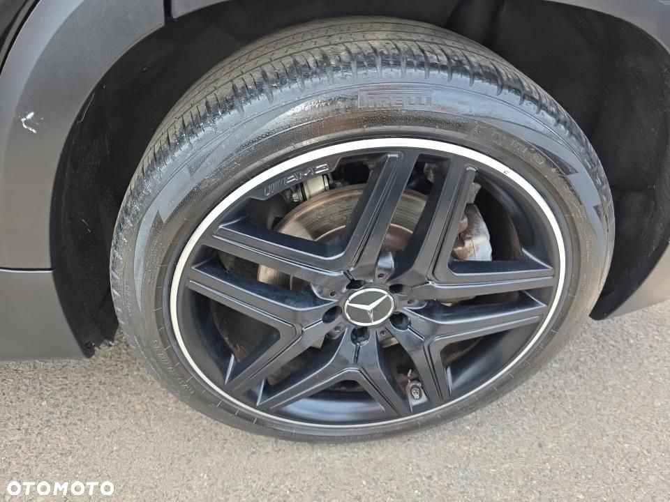 Mercedes-Benz GLB AMG 35 4-Matic - 13