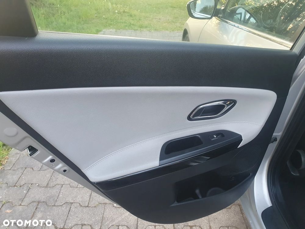 Kia Ceed 1.6 GDI Business Line - 18