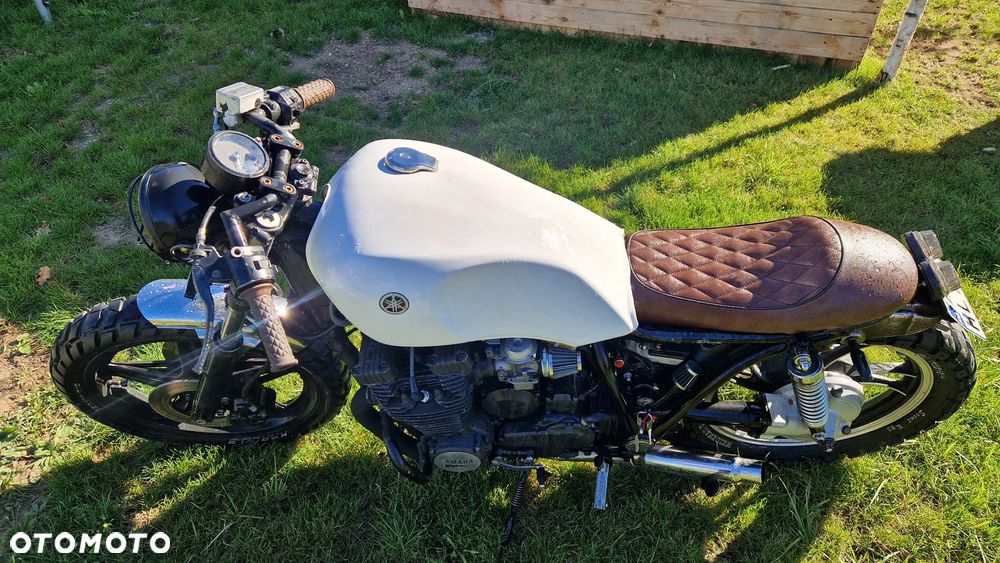 Yamaha XJ - 8