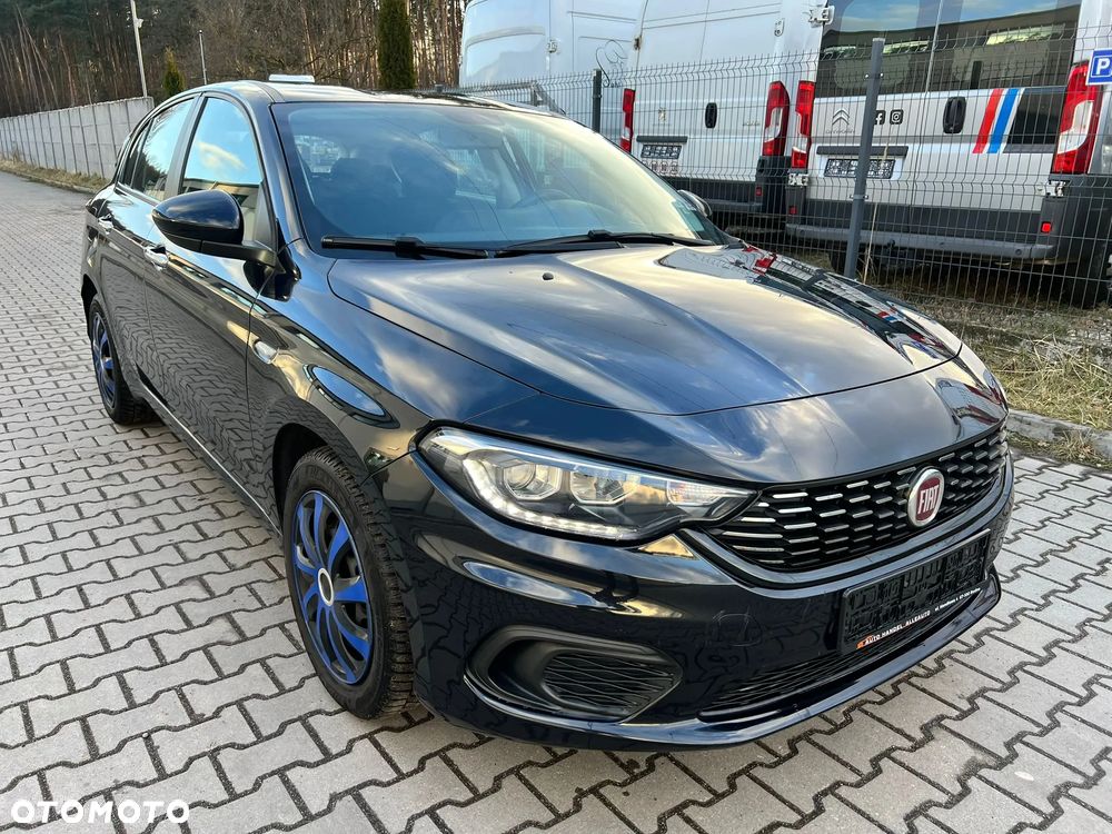 Fiat Tipo 1.4 16v Easy - 10