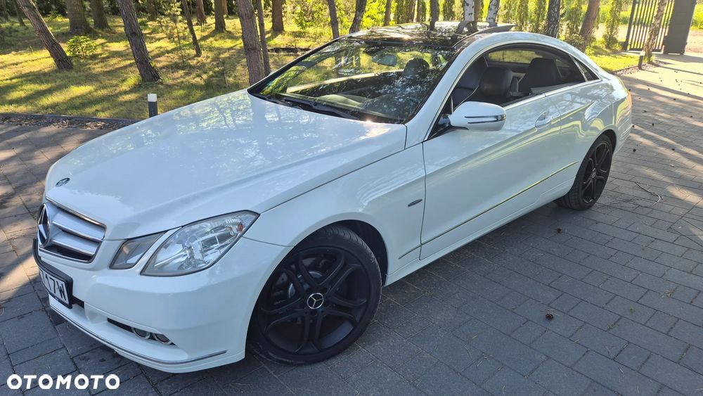 Mercedes-Benz Klasa E 350 CDI BlueEff - 1
