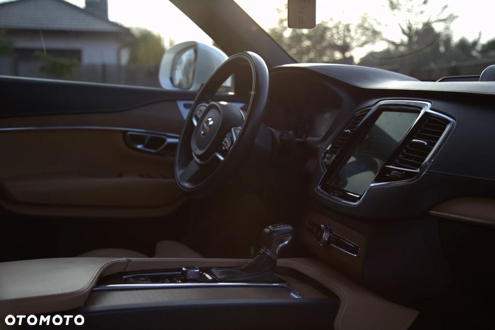 Volvo XC 90 D5 AWD Inscription 7os - 4