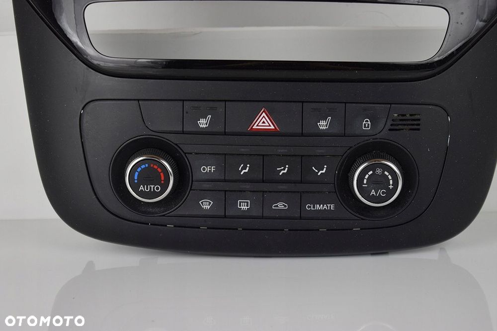 panel klimatyzacji nawiewu kia venga 93730-1p000 - 3