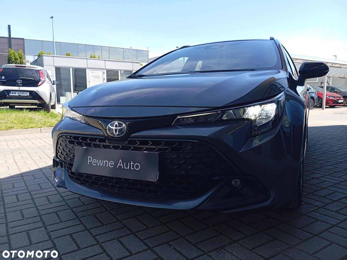 Toyota Corolla - 14