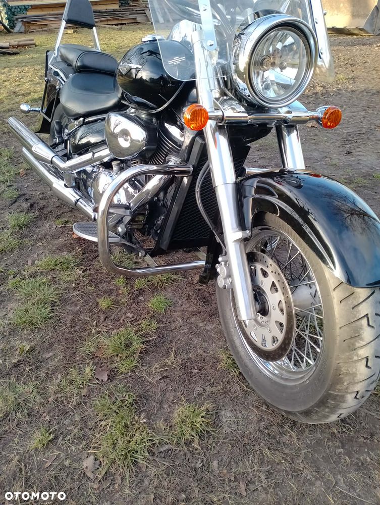 Suzuki Intruder - 14