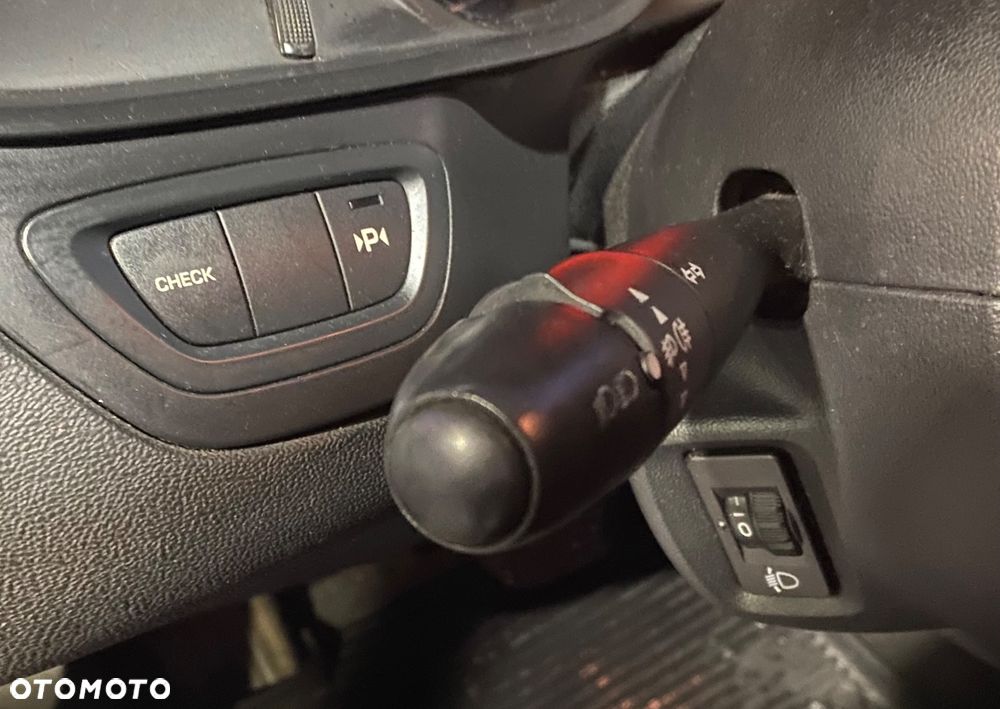 Citroën C5 HDi 165 FAP Exclusive - 24