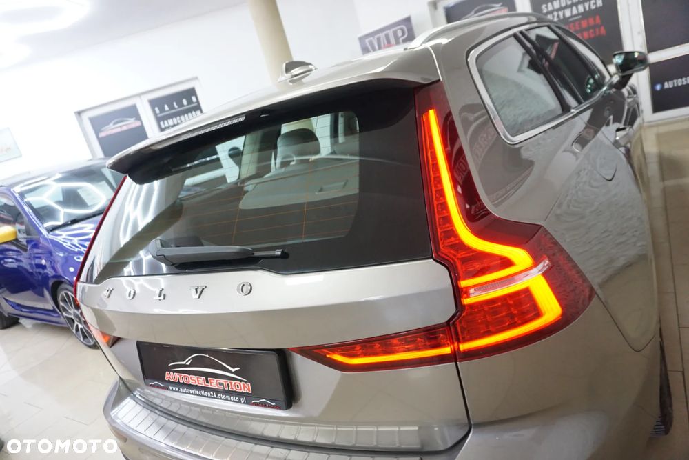 Volvo V60 D3 AWD Geartronic Momentum - 15