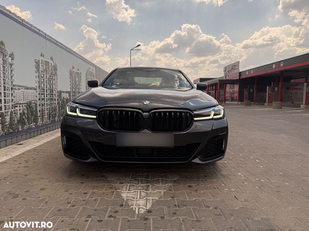 BMW Seria 5 540d xDrive AT MHEV - 16