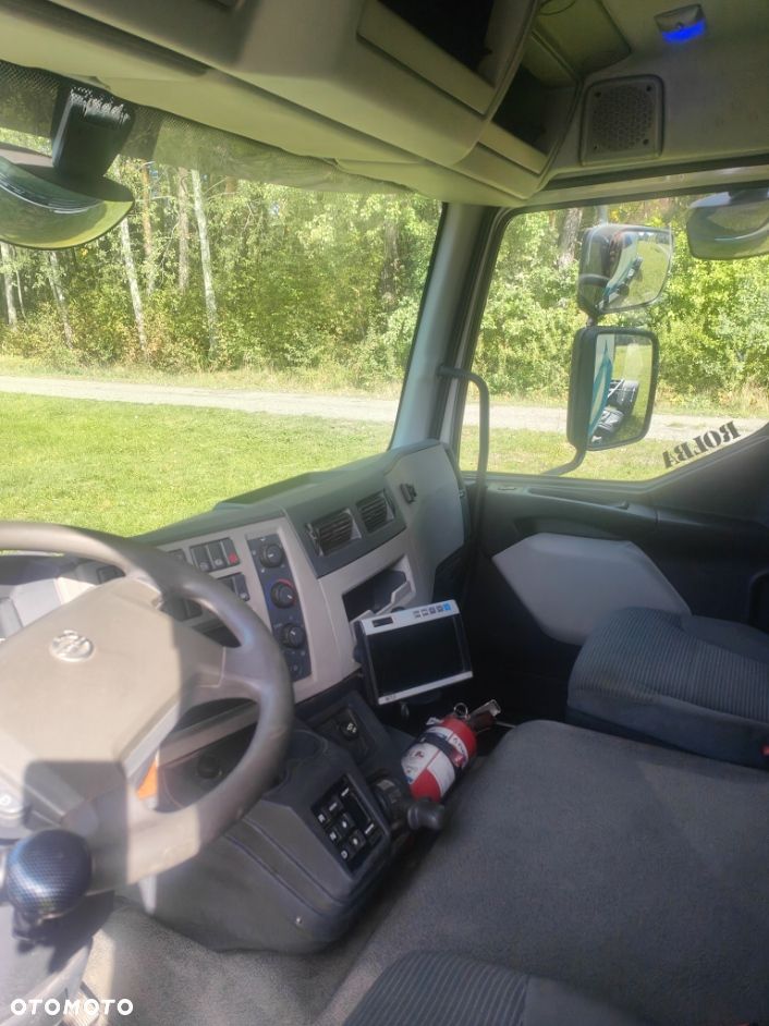 Volvo FL - 10
