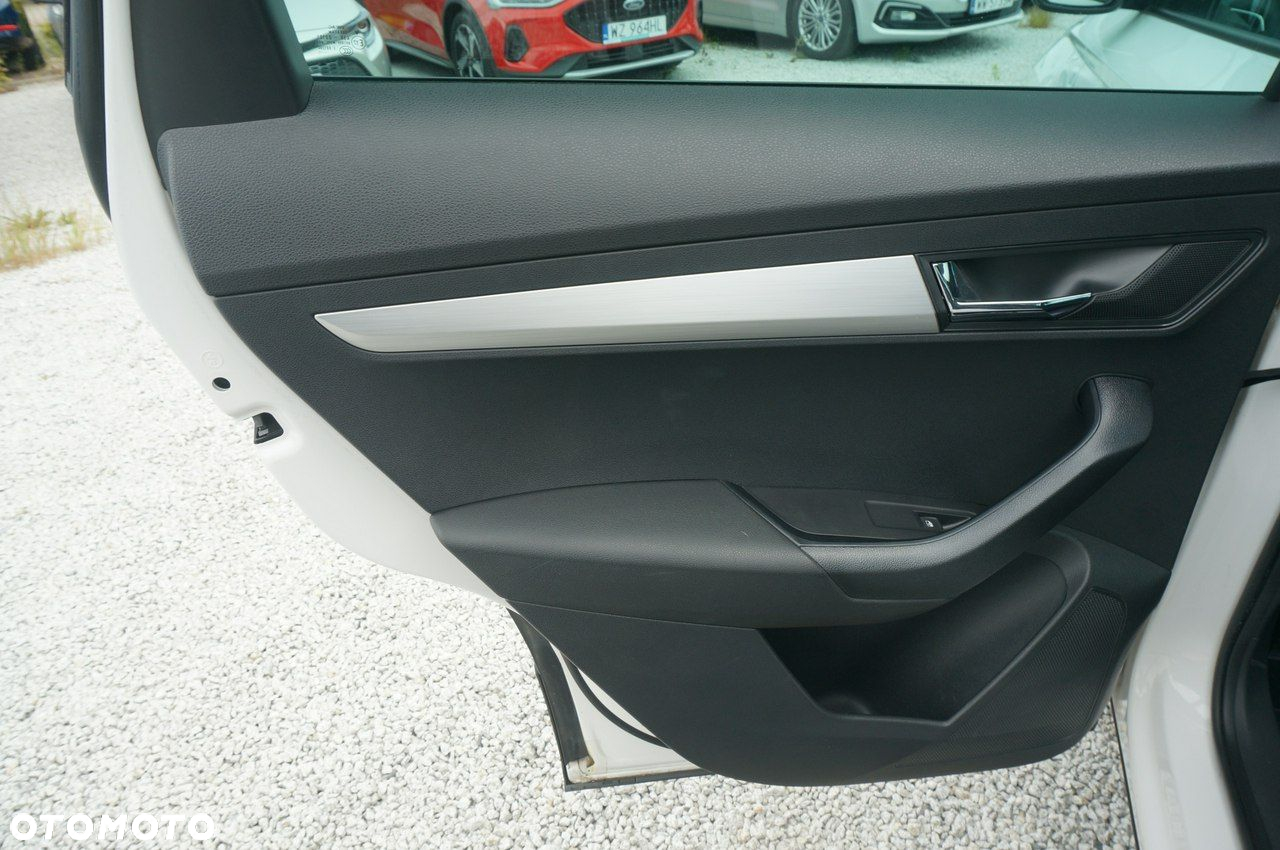 Skoda Karoq 1.5 TSI ACT 4x2 Ambition DSG - 22