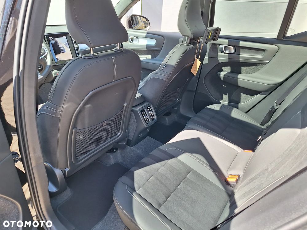 Volvo XC 40 B3 Ultra Dark - 15