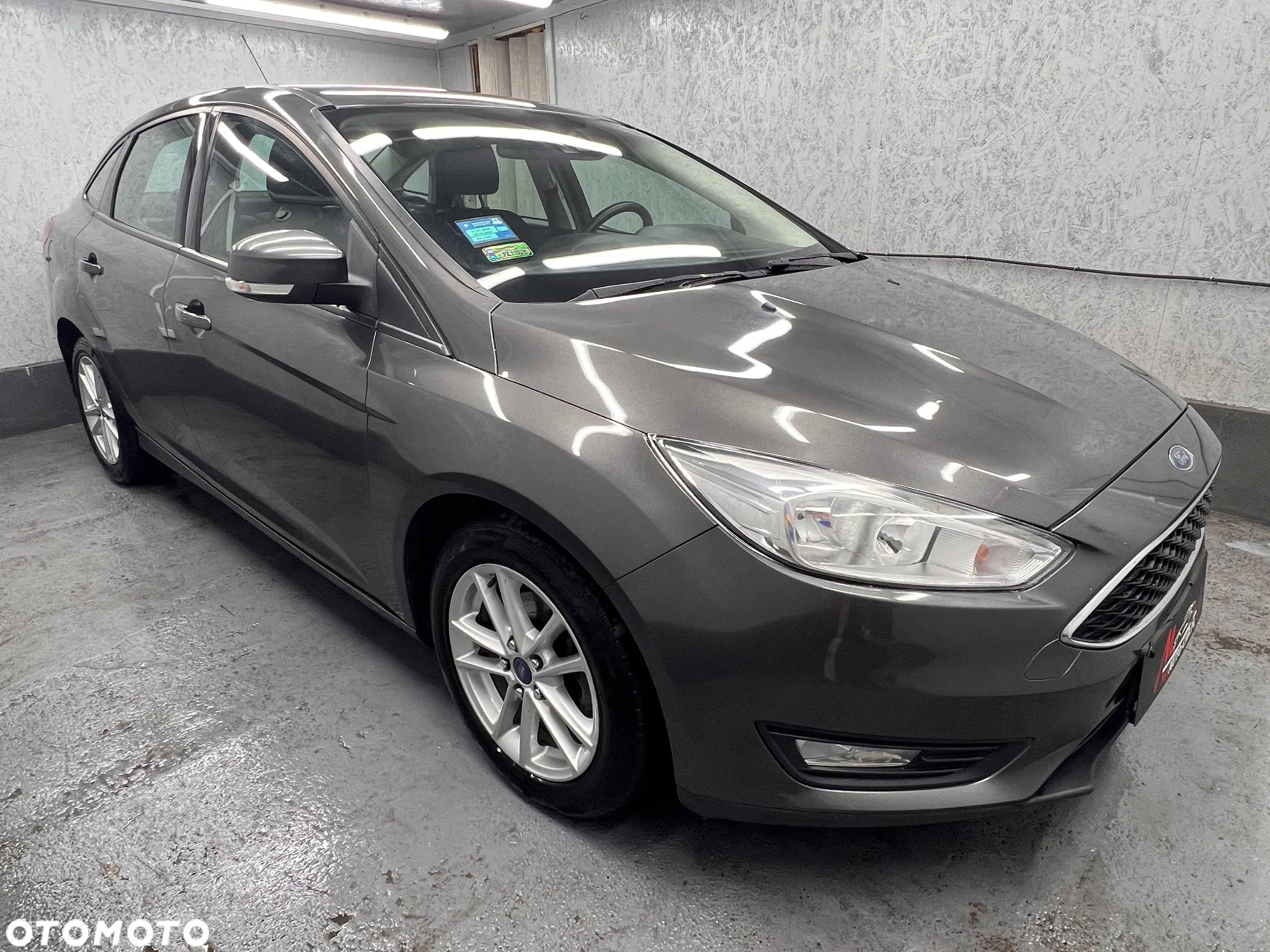 Ford Focus 1.0 EcoBoost Trend - 6