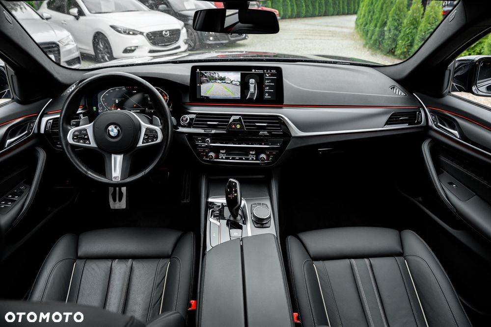 BMW Seria 5 520d Touring Sport Line - 29