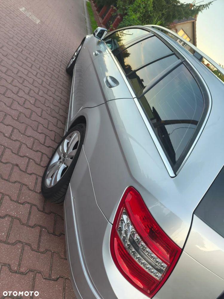 Mercedes-Benz Klasa C 200 CGI Automatik BlueEFFICIENCY Avantgarde - 9