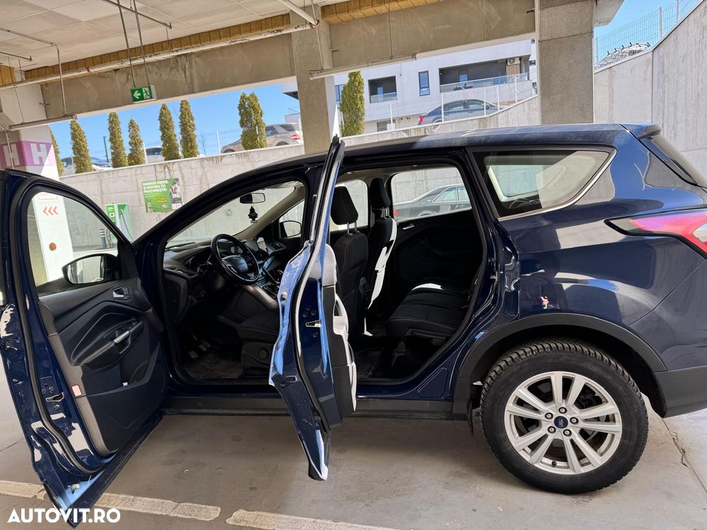 Ford Kuga 2.0 TDCi 2WD Trend - 22