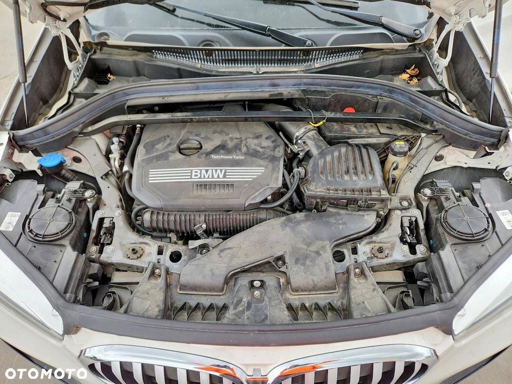 BMW X1 xDrive25i GPF Sport Line - 10