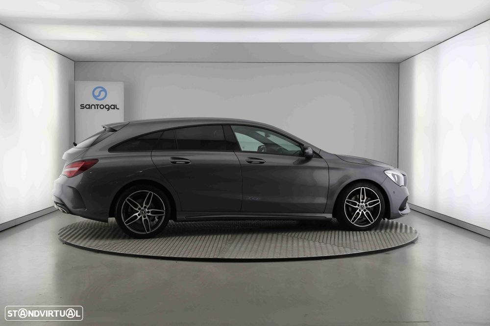 Mercedes-Benz CLA 180 d Shooting Brake AMG Line - 3