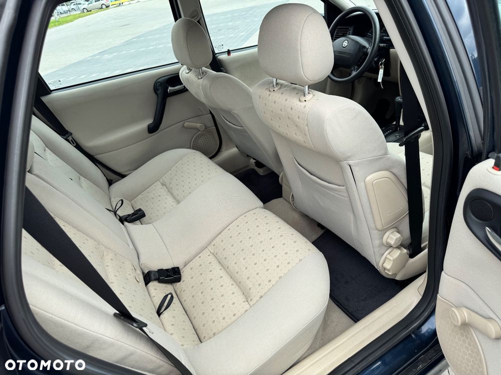 Opel Vectra - 22