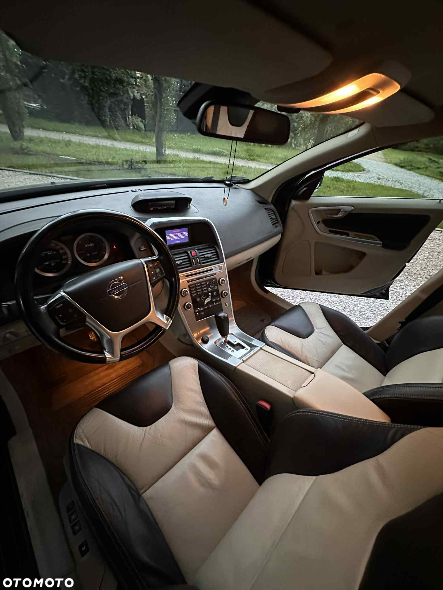 Volvo XC 60 2.4D AWD - 7