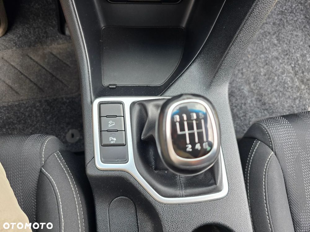 Kia Sportage - 33