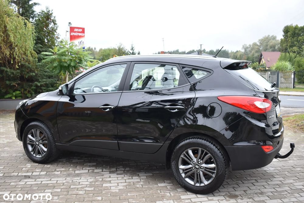 Hyundai ix35 blue 1.6 2WD Finale Gold - 6