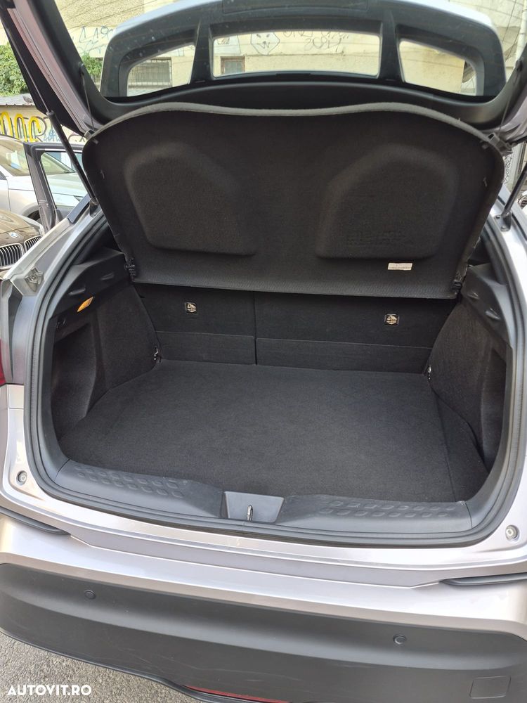 Toyota C-HR 1.8 HSD 122 CP 4x2 CVT C-ult Style - 9