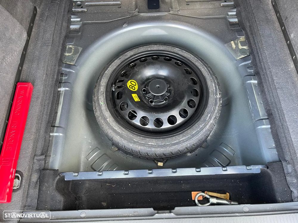 Opel Vectra Caravan 1.9 CDTi Cosmo - 4