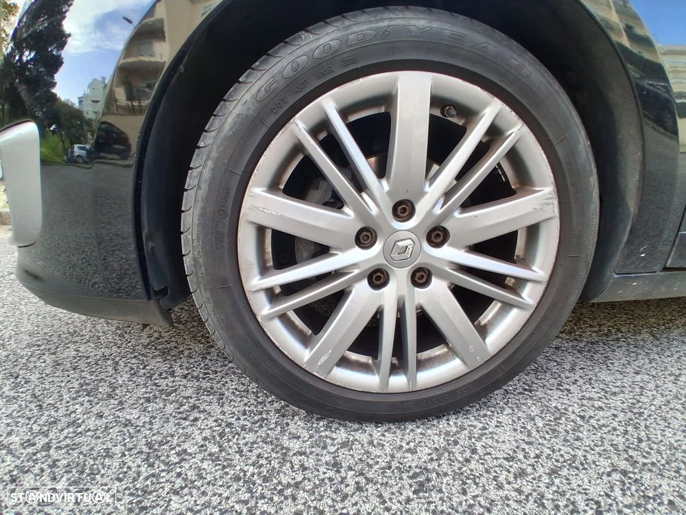 Renault Mégane Sport Tourer 1.5 dCi GT Line SS - 37