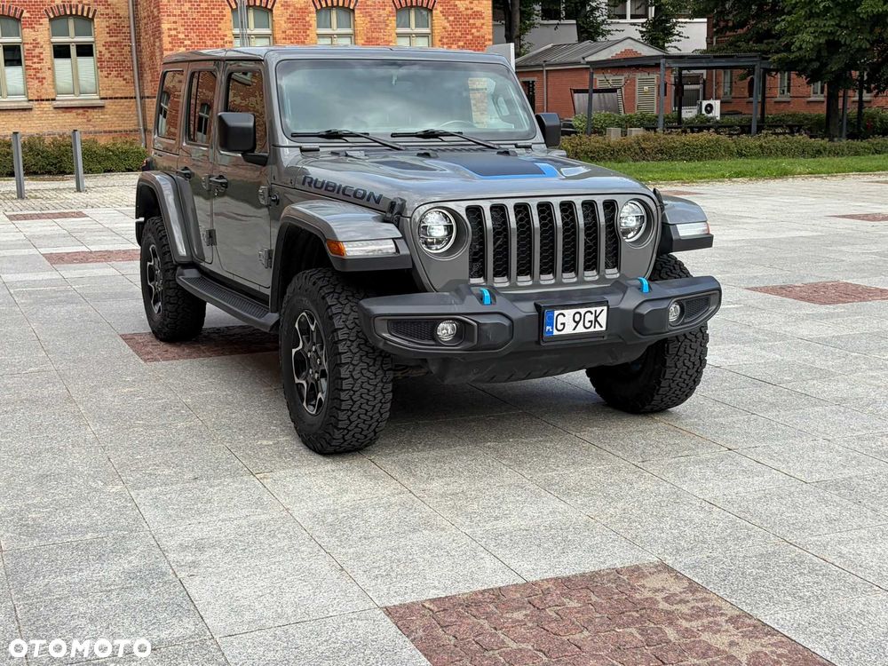 Jeep Wrangler - 1