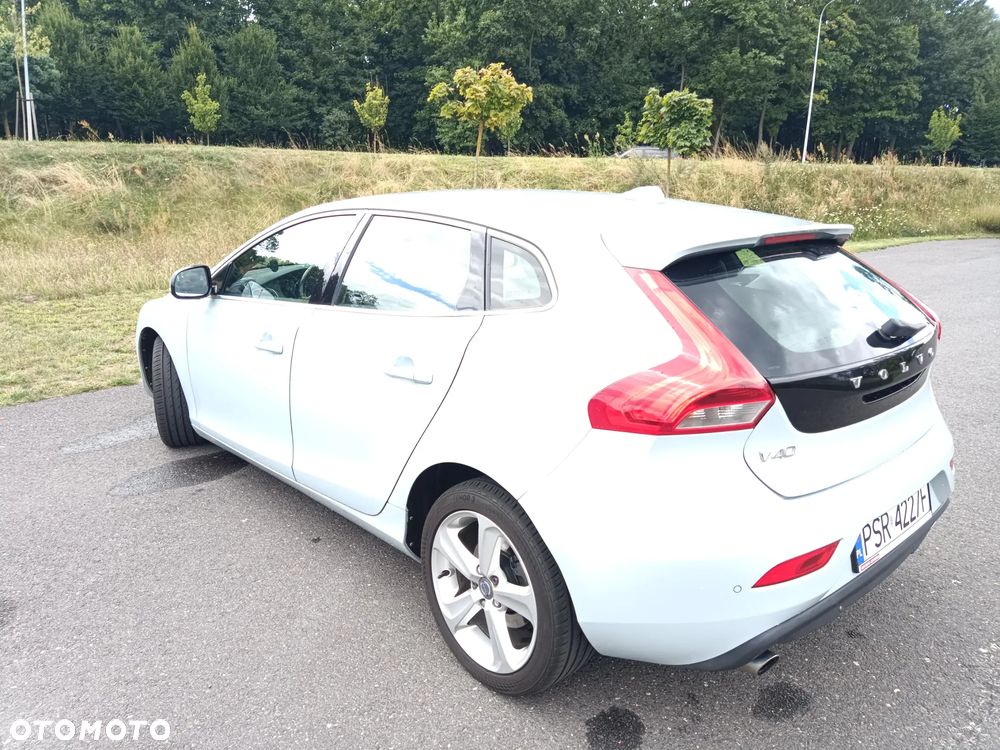 Volvo V40 D3 - 1
