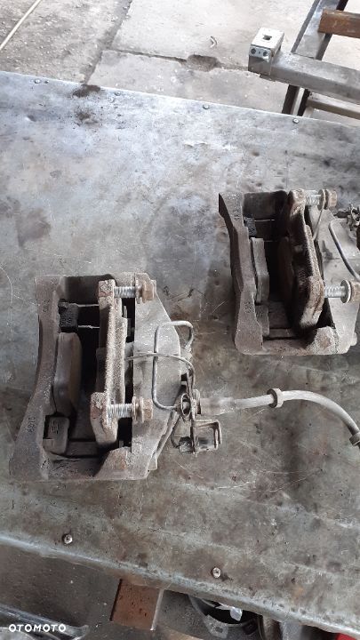 Zaciski hamulcowe Audi A6 C6 2.7 3.0 - 3