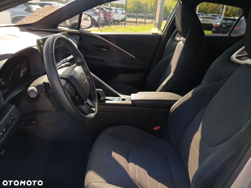 Toyota C-HR - 15