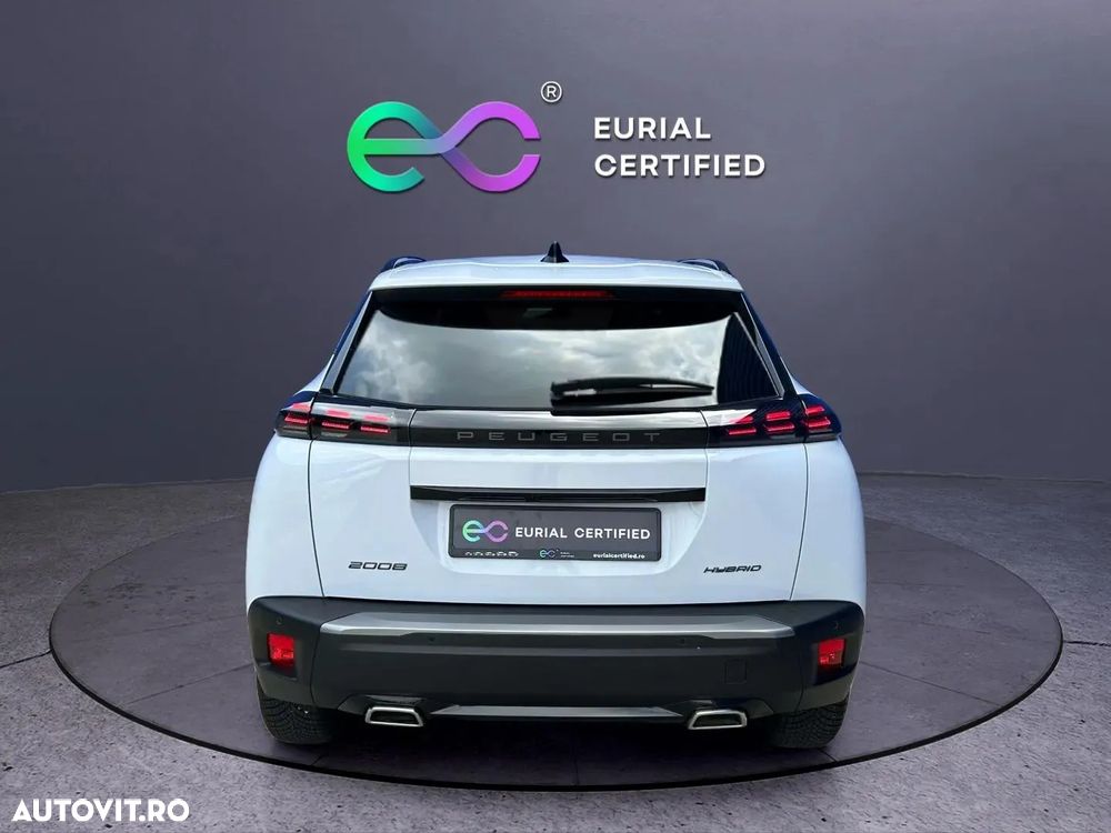 Peugeot 2008 1.2L e-DCS6 MHEV Allure - 6