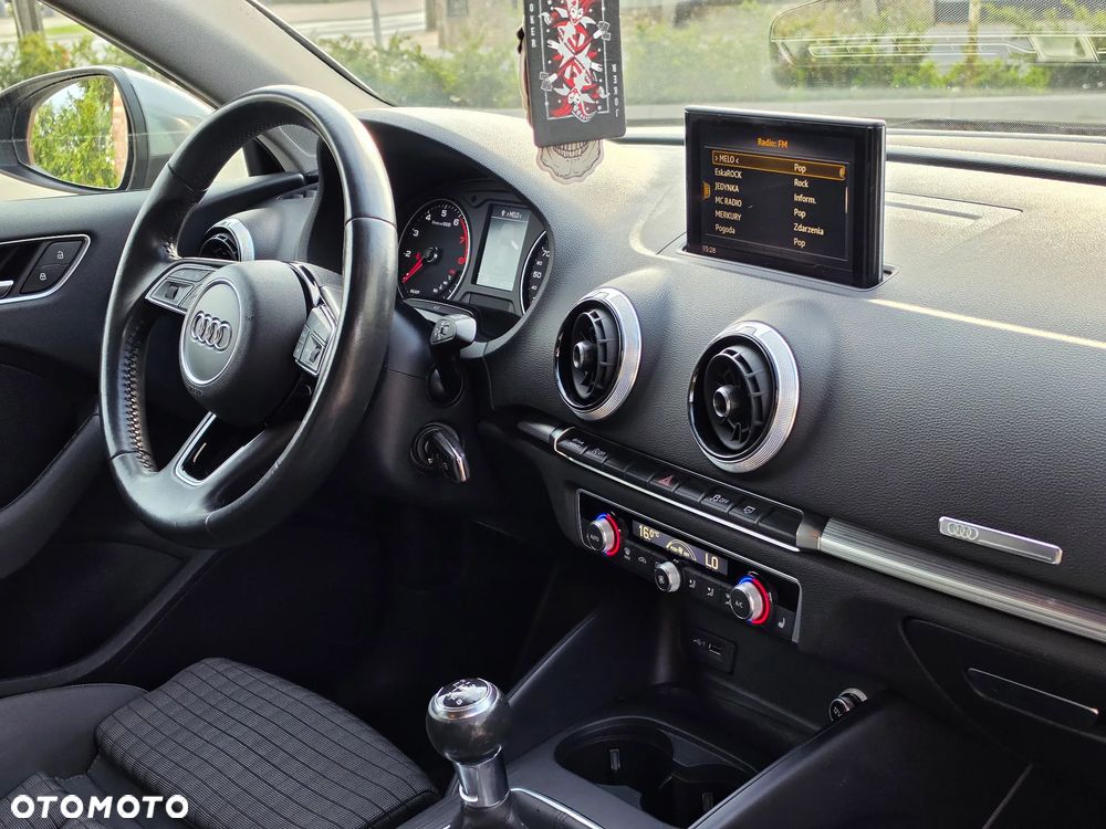 Audi A3 Sportback 1.5 TFSI Sport - 17