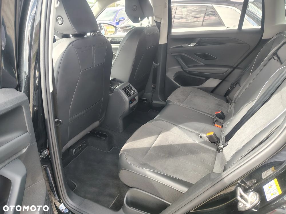 Volkswagen Tiguan - 12